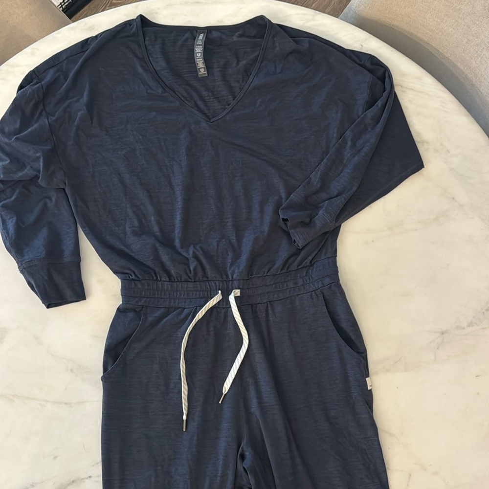 Vuori Lux Performance long sleeve jumpsuit with jogger type bottoms. Like new!